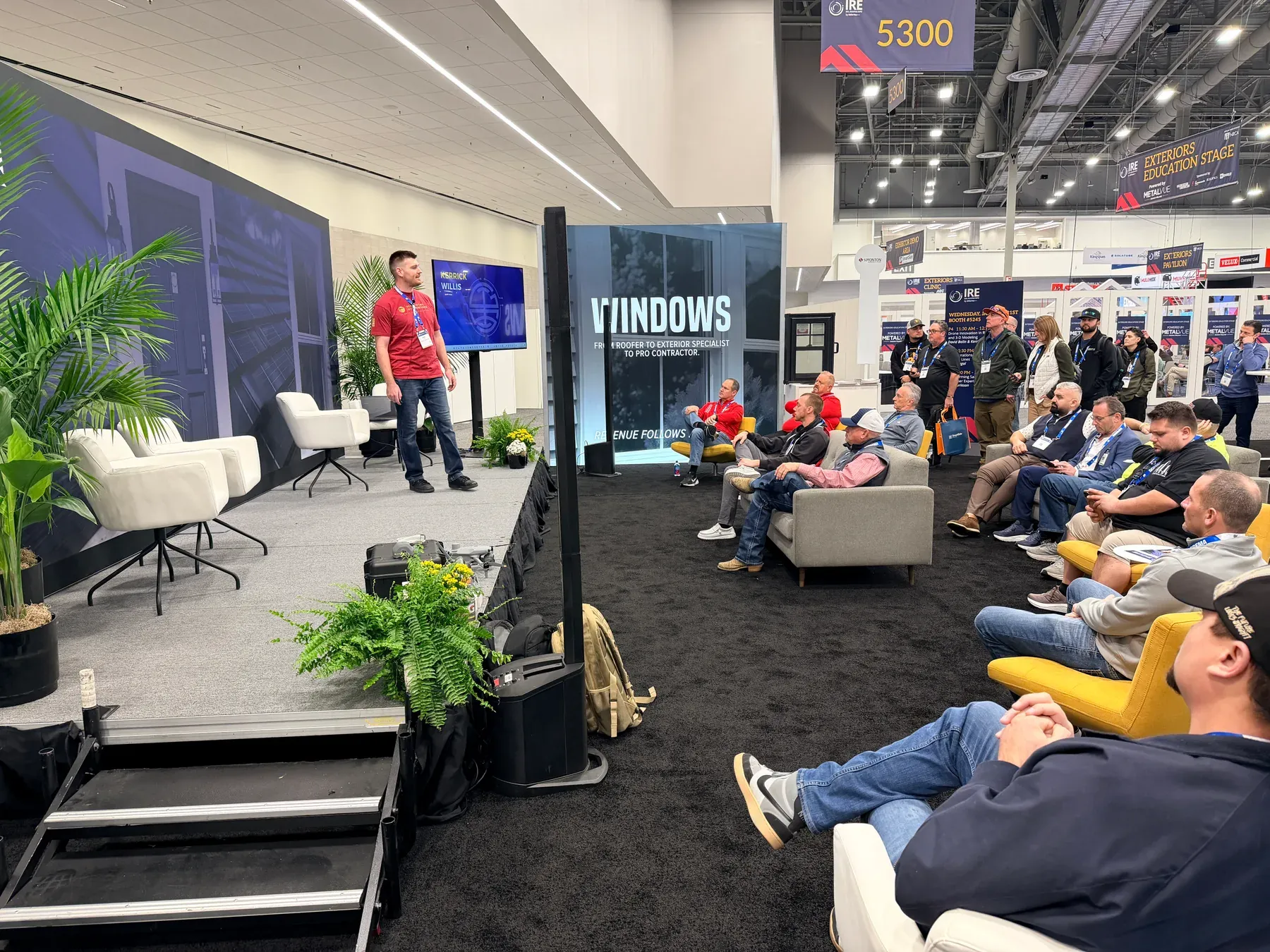 Commercial roofing professionals attending Kerrick Willis's IRE 2026 session
